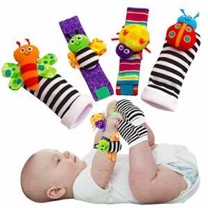 גרביים עם צעצועים לתינוקות עד 12 חודשים